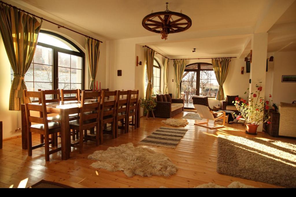 Casa Mosului - Transfagarasan Bed & Breakfast Cîrţişoara Екстериор снимка